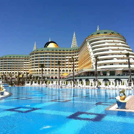 Feriested Delphin Imperial Lara 5*